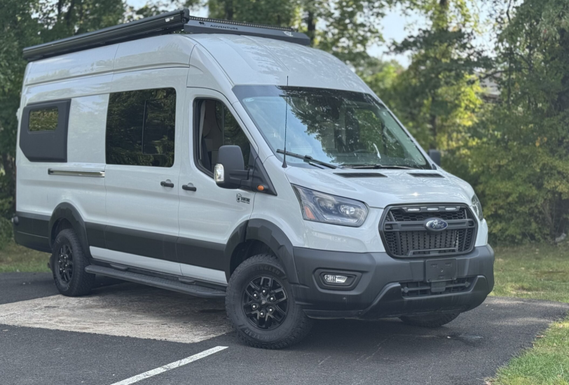 Adventure van campervan screenshot