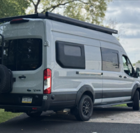 Adventure van campervan screenshot