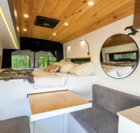 Adventure van campervan screenshot